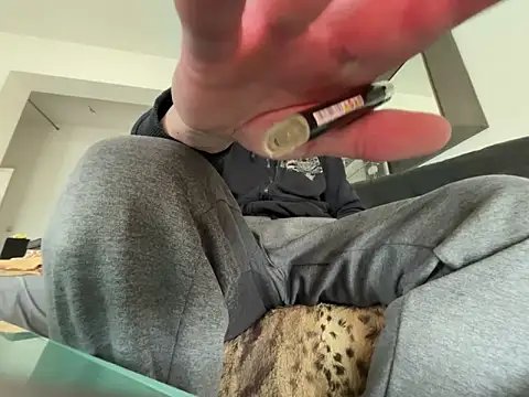 Snapshot of Germankink chatting on 02/24/25, 12:26 Germankink online show from 02/24/25, 12:26