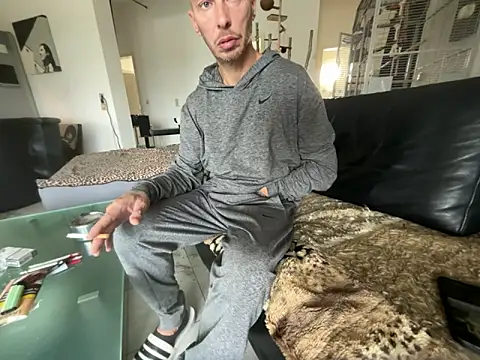 Snapshot of Germankink chatting on 10/09/25, 10:02 Germankink online show from 10/09/25, 10:02