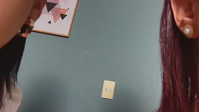 strawberrymia68 online show from 03/19/25, 01:07