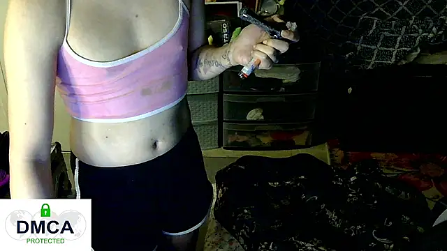 Snapshot of tashakaixxx chatting on 01/20/25, 05:37 tashakaixxx online show from 01/20/25, 05:37
