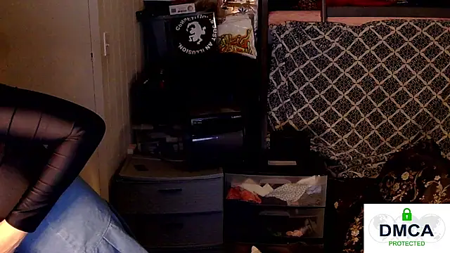 Snapshot of tashakaixxx chatting on 02/16/25, 11:48 tashakaixxx online show from 02/16/25, 11:48