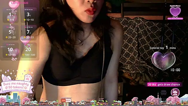 Snapshot of tashakaixxx chatting on 09/17/25, 04:19 tashakaixxx online show from 09/17/25, 04:19