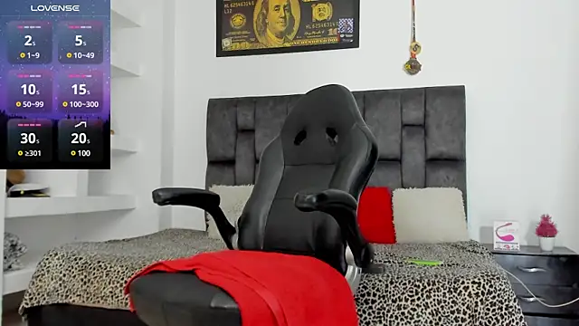 MattRodriguez9 online show from 03/04/25, 07:32