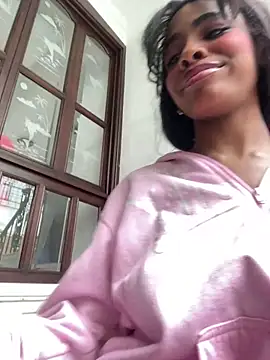 adaraSmiith online show from 12/13/24, 06:49