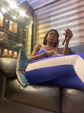 adaraSmiith online show from 12/17/24, 11:17