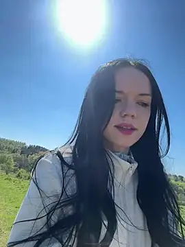 Snapshot of Vanesskaa chatting on 04/23/26, 10:47 Vanesskaa online show from 04/23/26, 10:47