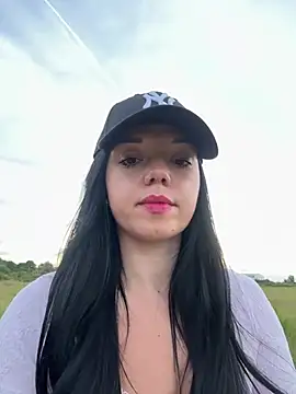 Snapshot of Vanesskaa chatting on 05/30/26, 07:44 Vanesskaa online show from 05/30/26, 07:44