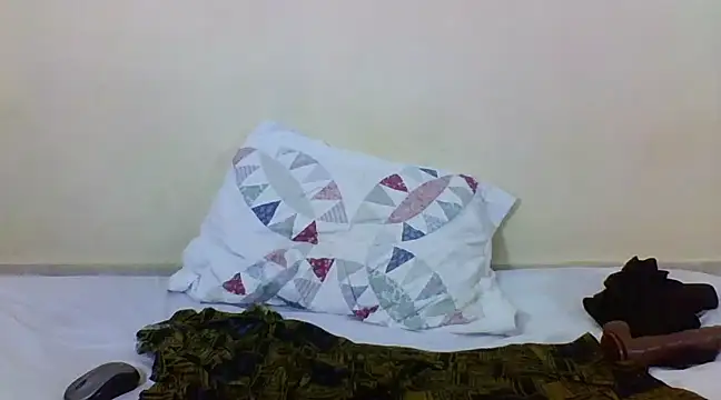 preettys56 online show from 02/23/25, 09:48