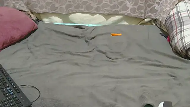 slim girl02 online show from 04/17/26, 09:45