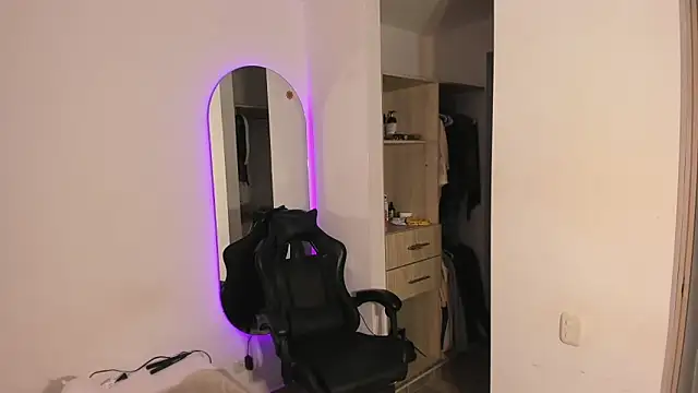 rose scottt online show from 04/18/26, 11:16