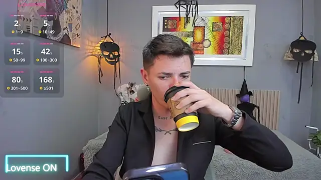 tossetrech online show from 11/05/25, 03:17