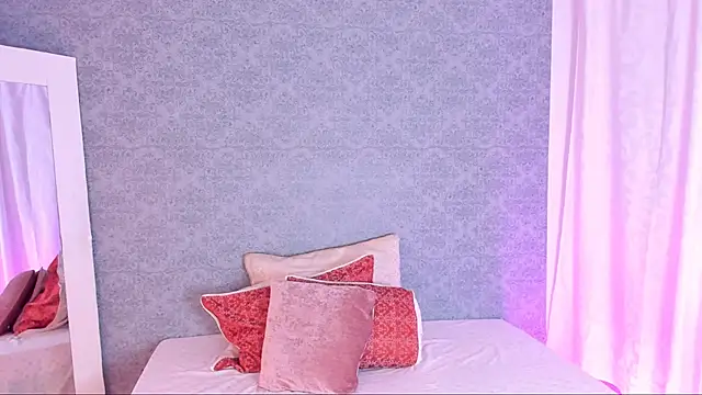 Snapshot of CatrinaRossi chatting on 01/24/25, 08:22 CatrinaRossi online show from 01/24/25, 08:22