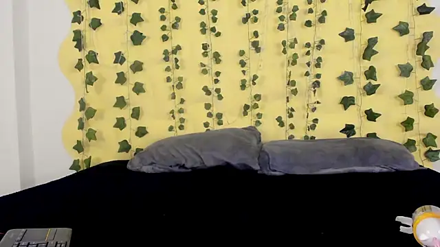 Snapshot of Natasha_Nasty2 chatting on 02/02/25, 02:17 Natasha Nasty2 online show from 02/02/25, 02:17