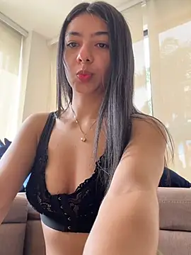 Snapshot of Liissa_cute_ chatting on 06/01/26, 07:59 Liissa cute online show from 06/01/26, 07:59