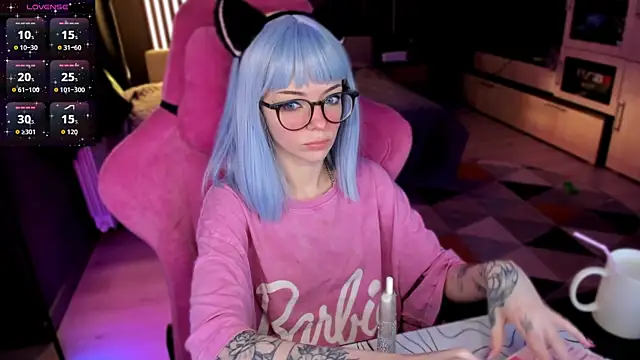 The love project online show from 04/23/26, 11:51