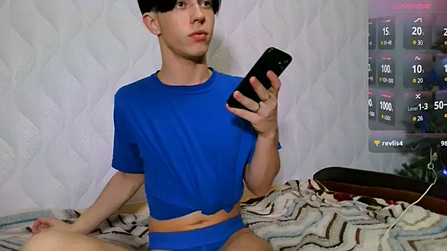 Snapshot of Jerry_Bomb chatting on 12/31/24, 10:15 Jerry Bomb online show from 12/31/24, 10:15