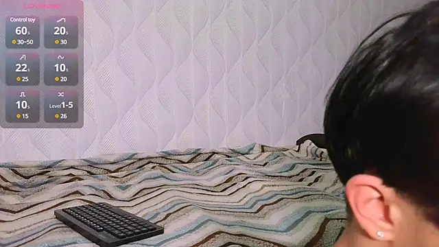 Snapshot of Jerry_Bomb chatting on 01/14/25, 03:47 Jerry Bomb online show from 01/14/25, 03:47