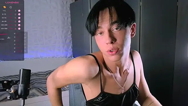 Snapshot of Jerry_Bomb chatting on 09/20/25, 08:48 Jerry Bomb online show from 09/20/25, 08:48