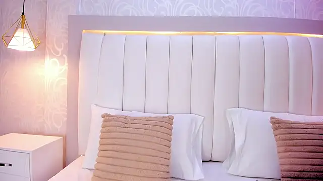 afrodytasky  online show from 02/07/25, 11:45