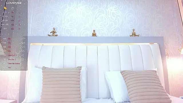 afrodytasky  online show from 09/26/25, 11:58