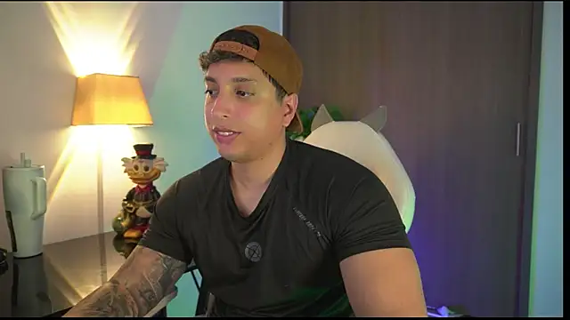 appolo allen online show from 11/06/25, 02:34