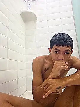 Snapshot of Yoko0381 chatting on 09/23/25, 03:20 Yoko0381 online show from 09/23/25, 03:20