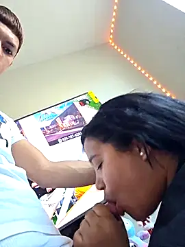 Yoko0381 online show from 11/21/25, 08:51