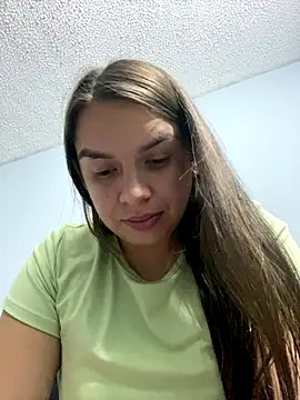 Nathaly00  online show from 09/28/25, 04:51