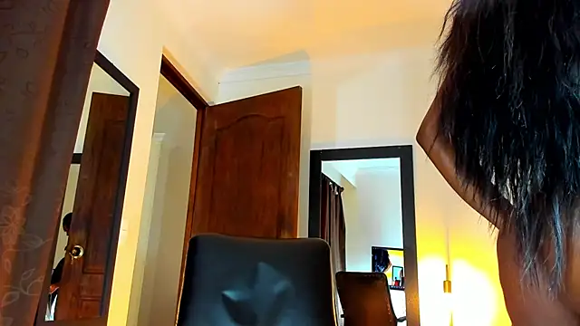 Snapshot of KimberlyBanks2 chatting on 09/18/25, 03:14 KimberlyBanks2 online show from 09/18/25, 03:14