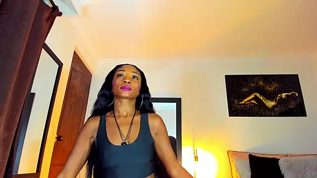 Snapshot of KimberlyBanks2 chatting on 10/09/25, 10:13 KimberlyBanks2 online show from 10/09/25, 10:13