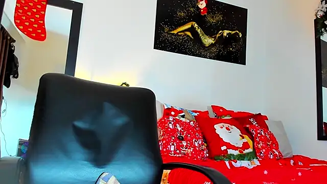 Snapshot of KimberlyBanks2 chatting on 12/13/25, 07:53 KimberlyBanks2 online show from 12/13/25, 07:53