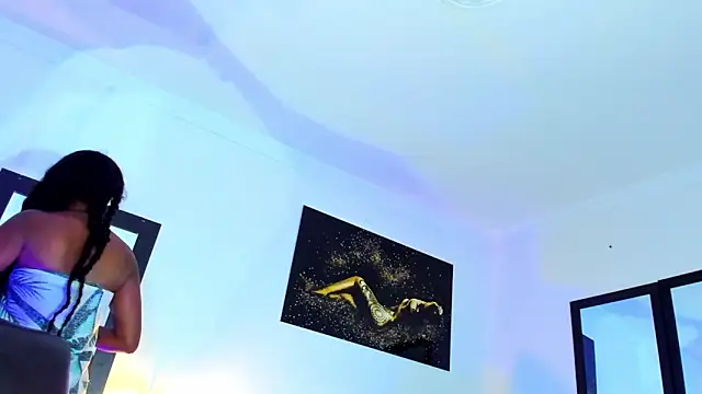 Snapshot of KimberlyBanks2 chatting on 02/04/26, 10:10 KimberlyBanks2 online show from 02/04/26, 10:10