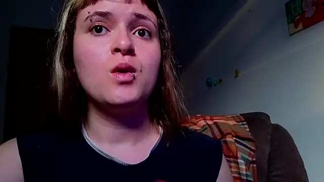 NEXT DOOR GIRL  online show from 04/01/26, 10:51