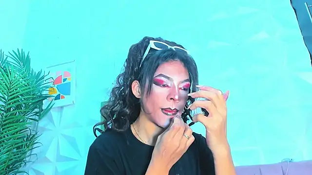 Briyit Doll online show from 12/10/24, 01:00