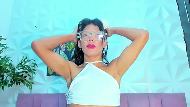 Briyit Doll online show from 02/19/25, 03:28