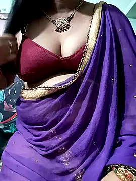 Snapshot of Savita_bhabhii chatting on 01/13/25, 06:27 Savita bhabhii online show from 01/13/25, 06:27