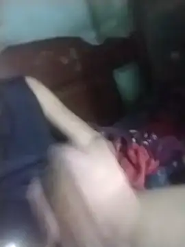 Snapshot of pedrodavid_ chatting on 11/04/25, 07:18 pedrodavid  online show from 11/04/25, 07:18