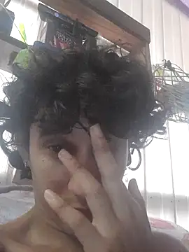 pedrodavid  online show from 04/12/26, 01:49