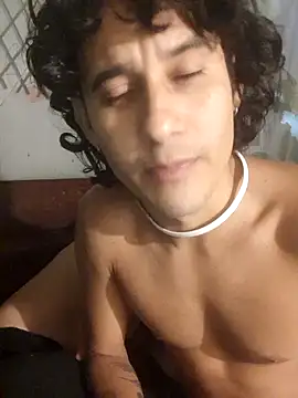 pedrodavid  online show from 04/21/26, 02:51