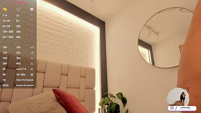 Caro martinezz online show from 09/30/25, 11:48