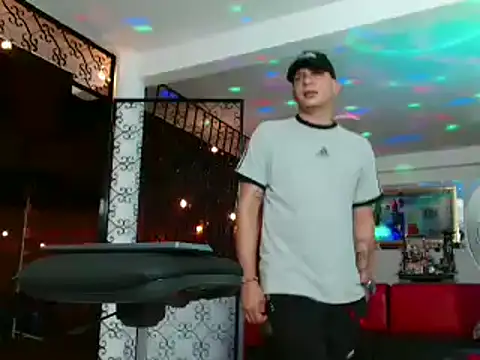 damiam fiery online show from 02/19/25, 04:34