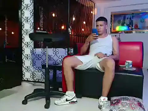 damiam fiery online show from 02/24/25, 04:16