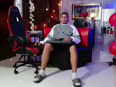 damiam fiery online show from 03/18/25, 04:04