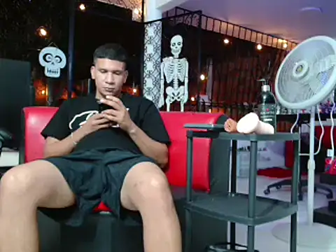 damiam fiery online show from 11/06/25, 03:51