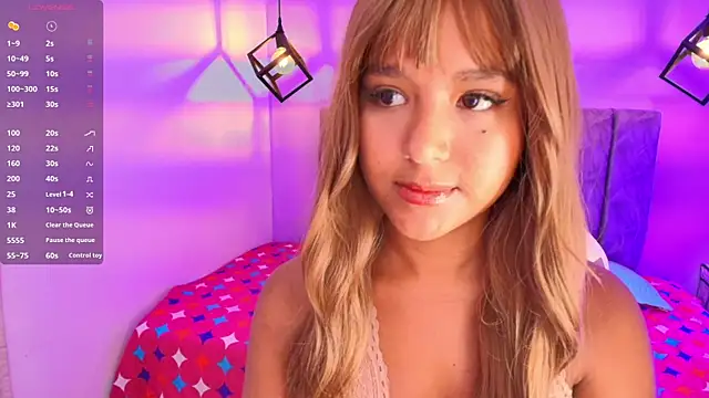 Sophiee Velvet online show from 09/16/25, 01:45