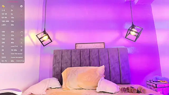 Sophiee Velvet online show from 09/18/25, 03:03