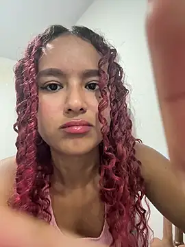 Sophiee Velvet online show from 04/01/26, 01:06