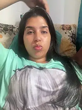 NiaSoler online show from 02/08/25, 01:01