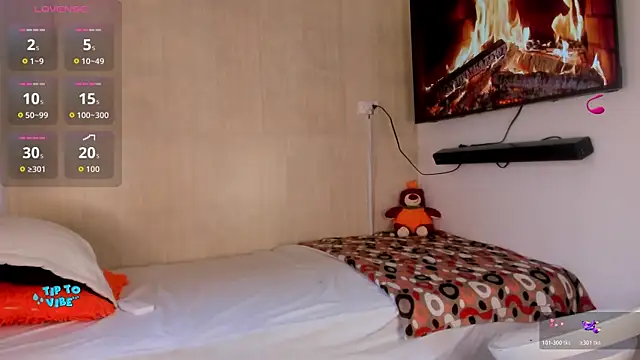 meganrossee69 online show from 01/12/26, 08:47