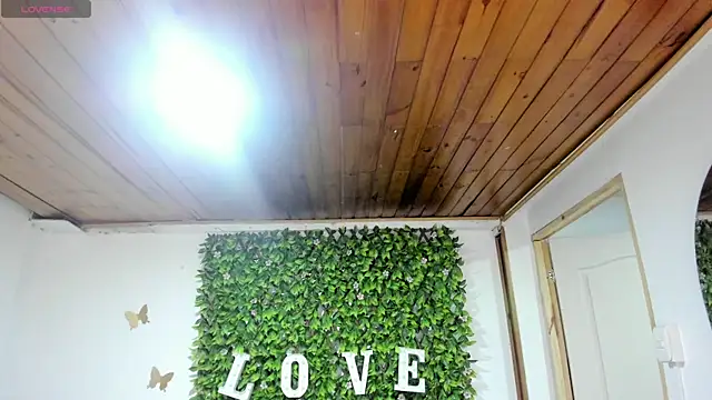 Enma  clark online show from 01/28/25, 07:21